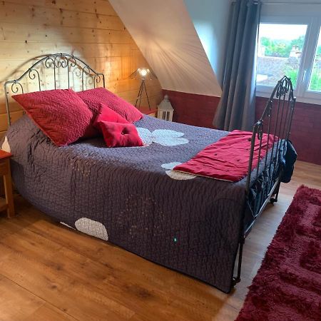 Bed and Breakfast Le Nid Perche Saint-Sauveur-en-Puisaye Exterior foto